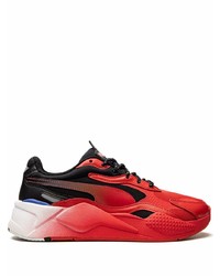 Chaussures de sport rouge et noir Puma