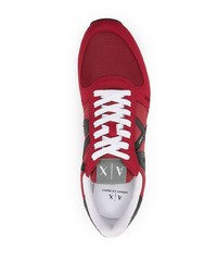 Chaussures de sport rouge et noir Armani Exchange