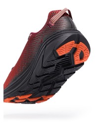 Chaussures de sport rouge et noir Hoka One One