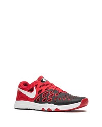 Chaussures de sport rouge et noir Nike