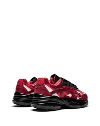 Chaussures de sport rouges Puma