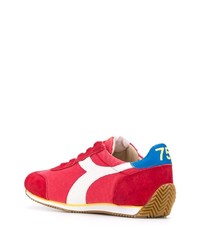 Chaussures de sport rouges Diadora