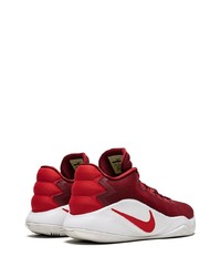 Chaussures de sport rouges Nike