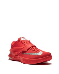 Chaussures de sport rouges Nike