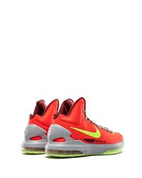 Chaussures de sport rouges Nike