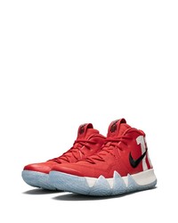 Chaussures de sport rouges Nike