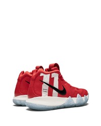 Chaussures de sport rouges Nike