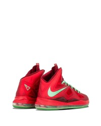 Chaussures de sport rouges Nike