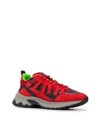 Chaussures de sport rouges MSGM