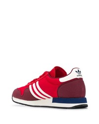 Chaussures de sport rouges adidas