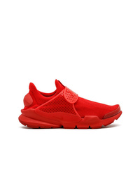 Chaussures de sport rouges Nike