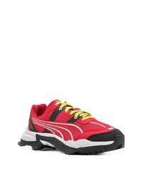 Chaussures de sport rouges Puma