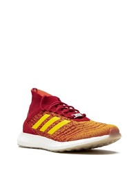 Chaussures de sport rouges adidas