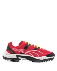 Chaussures de sport rouges Puma