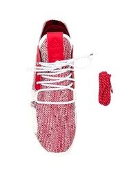 Chaussures de sport rouges Adidas By Pharrell Williams