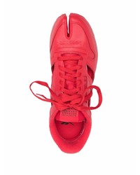 Chaussures de sport rouges Maison Margiela x Reebok