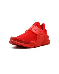 Chaussures de sport rouges Nike