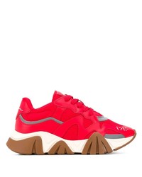 Chaussures de sport rouges Versace