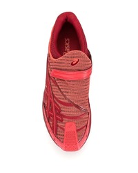 Chaussures de sport rouges Asics