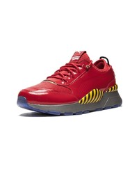Chaussures de sport rouges Puma
