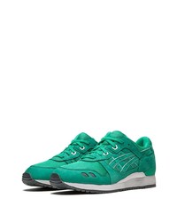 Chaussures de sport vertes Asics