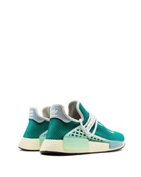 Chaussures de sport vertes Adidas By Pharrell Williams