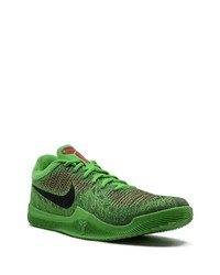 Chaussures de sport vertes Nike