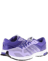 Chaussures de sport violet clair