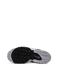 Chaussures de sport violettes Nike