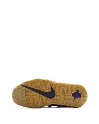 Chaussures de sport violettes Nike