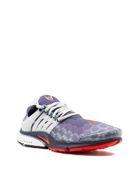 Chaussures de sport violettes Nike