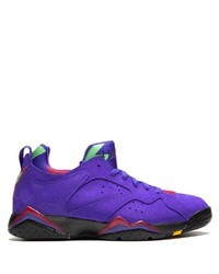 Chaussures de sport violettes Jordan