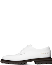 Chaussures derby en cuir blanches Common Projects