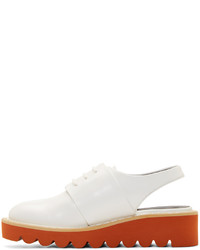 Chaussures derby en cuir blanches Stella McCartney