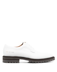 Chaussures derby en cuir épaisses blanches Common Projects