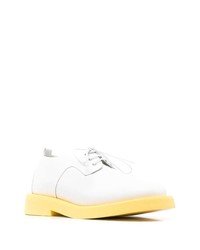 Chaussures derby en cuir épaisses blanches Marsèll