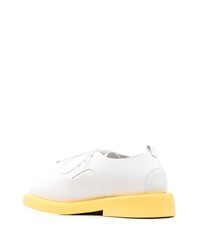 Chaussures derby en cuir épaisses blanches Marsèll