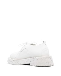 Chaussures derby en cuir épaisses blanches Marsèll