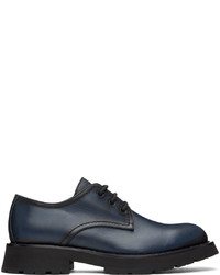 Chaussures derby en cuir épaisses bleu marine Alexander McQueen