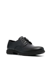 Chaussures derby en cuir épaisses noires Camper