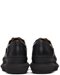 Chaussures derby en cuir épaisses noires Sacai