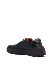 Chaussures derby en cuir épaisses noires Hevo