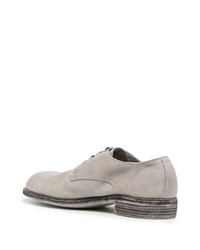 Chaussures derby en cuir grises Guidi
