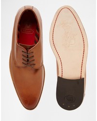 Chaussures derby en cuir marron clair Base London