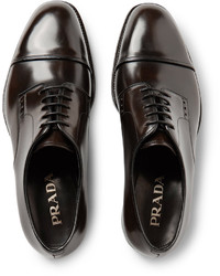 Chaussures derby en cuir marron foncé Prada