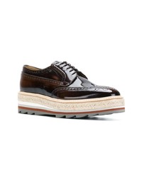 Chaussures derby en cuir marron foncé Prada