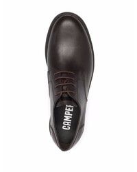 Chaussures derby en cuir marron foncé Camper