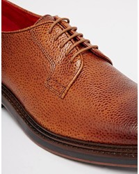 Chaussures derby en cuir marron Base London