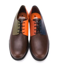 Chaussures derby en cuir marron Camper