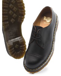 Chaussures derby en cuir noires Dr. Martens